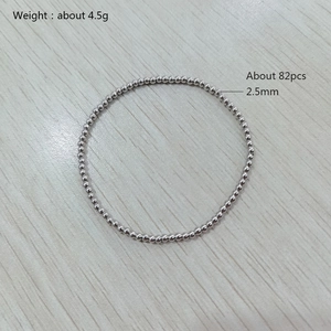 Detail of 2.5mm silver stainless steel beads with 4.5g weight and 82pcs count specs