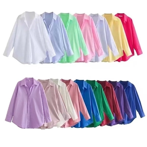 Poplin shirts in various colors with long sleeves and classic lapel collar for women