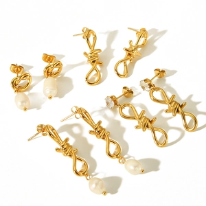 Minimalist 18k gold plated stainless steel knot earrings with pearls and zircon details