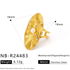 Detailed size specifications of 18K gold plated starfish ring with white pearl detail
