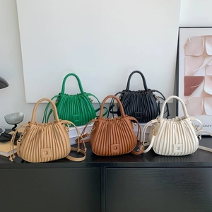 Women Pleated PU Leather Shoulder Bag Versatile Handheld Crossbody Bucket Pouch Bag Fashion Korean Style