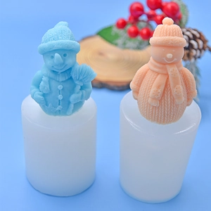 Christmas snowman silicone mold set with detailed knitted texture for DIY baking cakes