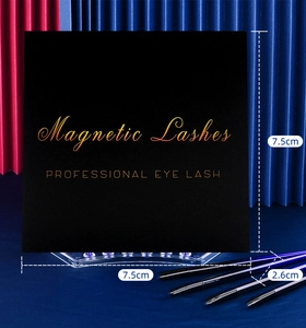 Detailed view of black magnetic lash box 7.5cm x 7.5cm with professional applicator tool