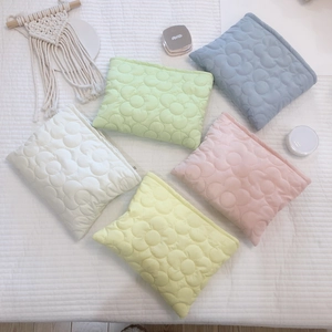 Floral Embroidered Quilted Cosmetic Bag Soft Padded Makeup Pouch Travel Organizer Sweet Handbag With Zipper For Women