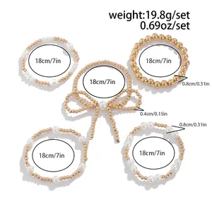 Detailed size chart for the beaded bracelet set showing 18cm inner circumference and 0.8cm beads
