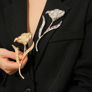 Tulip Flower Brooch For Women Alloy Wrinkled Hammered Metal Texture Large Vintage Floral Lapel Pin Suit Accessory