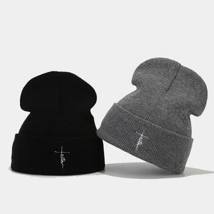 Faith Cross Letter Embroidery Acrylic Knit Beanie Hat Warm Windproof Street Hip Hop Cuffed Ribbed Pullover Cap Unisex