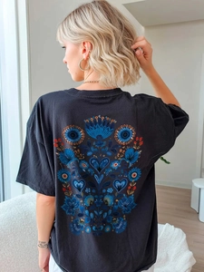 Oversized μαύρο βαμβακερό μπλουζάκι με μπλε και πορτοκαλί έθνικ floral τύπωμα πίσω