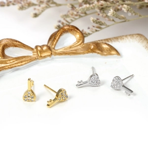 Sparkling 18k gold plated heart key zircon stud earrings in gold and silver finishes