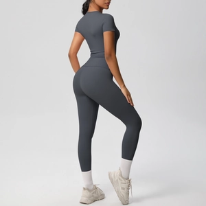 Detail of dark grey breathable high-waist fitness yoga set with soft brushed fabric
