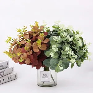 Feuilles d'eucalyptus artificielles en vase pour décoration de maison et mariage