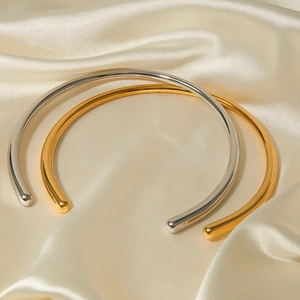 Collana girocollo rigida minimalista in acciaio inossidabile oro 18k e argento lucido