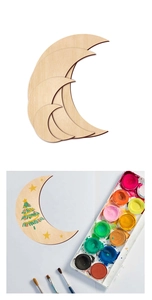 Details von blanken Holzscheiben in Mondform zum Bemalen für DIY Weihnachtsdekoration