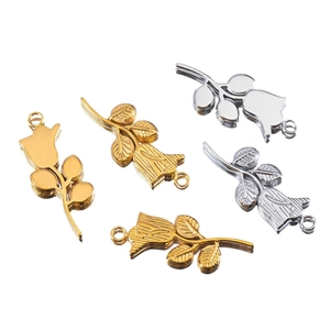 Polished stainless steel rose pendants in gold and silver finish for DIY jewelry