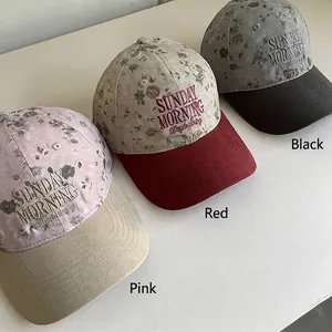 Casquettes de baseball à fleurs pour femmes avec broderie Sunday Morning en rose et rouge
