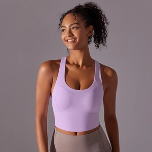 Soutien-gorge de sport lavande pour femmes avec dos nageur offrant un bon maintien