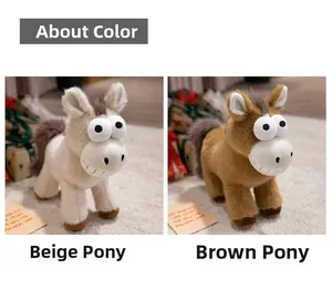Comparaison détaillée des poneys en peluche beige et marron avec expressions drôles