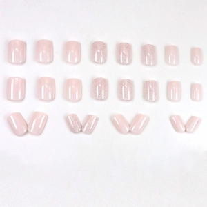 Faux ongles courts carrés-arrondis rose nude et paillettes violettes, 24 pièces