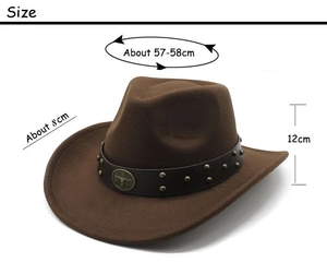Dimensioni dettagliate del cappello da cowboy in feltro marrone con fibbia in metallo