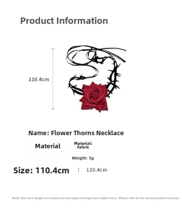 Detailansicht der Rosen-Dornen-Halskette mit Maßen und Materialangaben aus Stoff
