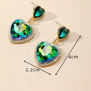 Elegant green crystal heart earrings with white zirconia halo in gold finish, 4x2.2cm