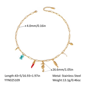 Detailed size specifications for a stainless steel ocean charm necklace with seahorse