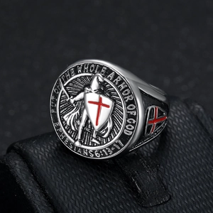 Men's retro Knights Templar signet ring in silver steel with red cross shield