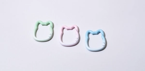 Three gradient colored cat-shaped spring ring connectors for DIY keychain accessories