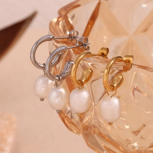 Classic 18K gold and silver plated stainless steel hoop earrings with baroque pearls
