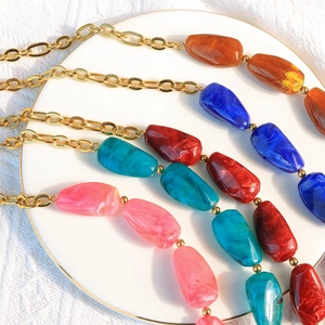 Multicolor marble resin bead necklace with chunky gold stainless steel chain link