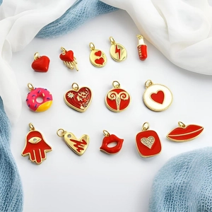 Squisiti Ciondoli in Rame Smaltato a Forma di Cuore Rosso Labbra Fulmine Con Zirconia per Fai da Te Collana Orecchini Gioielli Donna