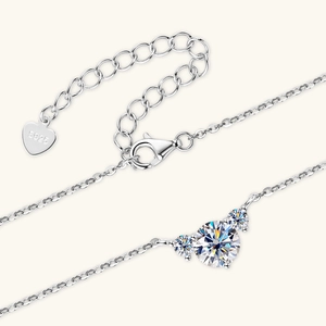 Exquisite S925 sterling silver heart necklace with three sparkling moissanite gemstones