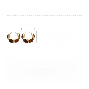 Detailed size and weight specs for amber resin C-shape hoop earrings with gold alloy frame