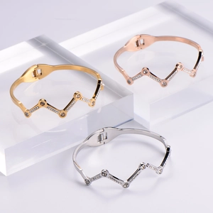 Three-color 18k gold plated stainless steel wave bangles with sparkling crystals