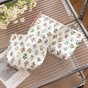 Floral quilted large capacity makeup bag for travel with vibrant flower patterns
