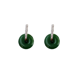 Boucles d'oreilles en jade vert avec diamants étincelants au design rond minimaliste