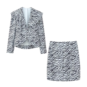 Blazer Imprimé Zèbre Femme Et Jupe Fendue Sergé Manches Longues Revers Taille Haute Chic Streetwear Tenue Polyester