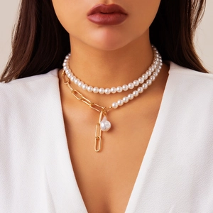 Baroque Irregular Artificial Pearl Layered Necklace For Women Vintage Alloy Chain Choker With Coin Lock Pendant Toggle Clasp