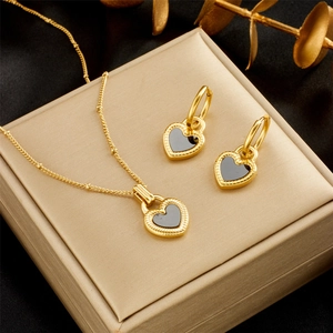Heart Necklace And Earrings Jewelry 18K Gold Plated Titanium Steel Black Enamel Elegant For Women