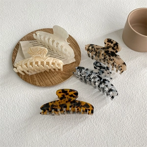 French Vintage Acetate Large Hair Claw Clip Leopard Tortoiseshell Print Non-Slip Shark Hair Catch Barrette For Women