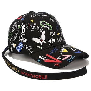 Casquette de baseball graffiti avec longue sangle ajustable et imprimé street art