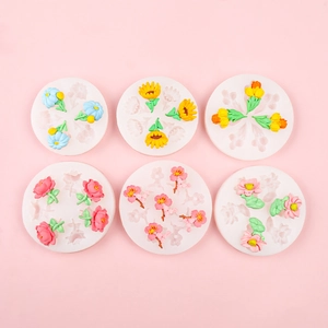 Set di 6 stampi in silicone per decorazioni floreali fai-da-te tulipani e rose