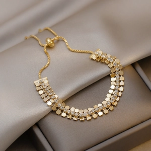 Elegante bracciale regolabile in oro con strass scintillanti per donne gioielli