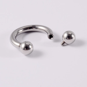 Polished stainless steel U-shaped horseshoe piercing ring with internal thread detail