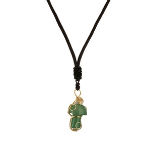 Pendentif champignon en cristal vert fait main avec fil doré et cordon brun
