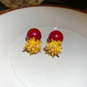 18k gold plated firework stud earrings with red glossy spheres and zircon stars