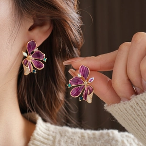 Vintage Palast Stil Lila Emaille Blumen Ohrringe Mit Strass Und Silber Ohrring Pfosten Retro Schmuck Für Frauen