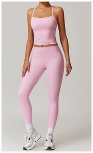 Ensemble de yoga rose brossé avec legging taille haute et gilet de sport matifié