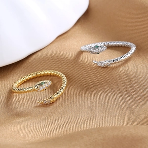 Retro snake-shaped adjustable open rings in gold and silver finish with zircon eyes