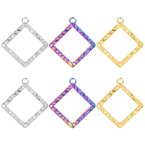 Edelstahl Geometrische Quadratische Anhänger Halskette Hammerschlag Wellenstruktur Minimalistischer Schmuck Für Damen